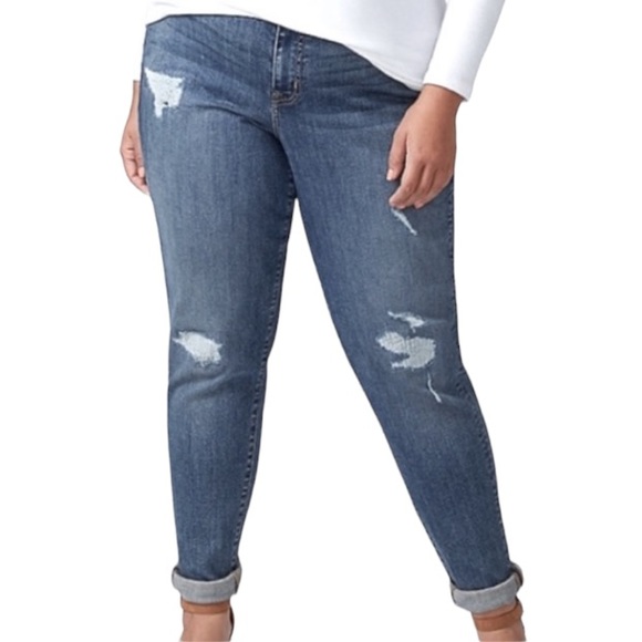 LANE BRYANT➕Distressed Boyfriend Jeans - Picture 3 of 7